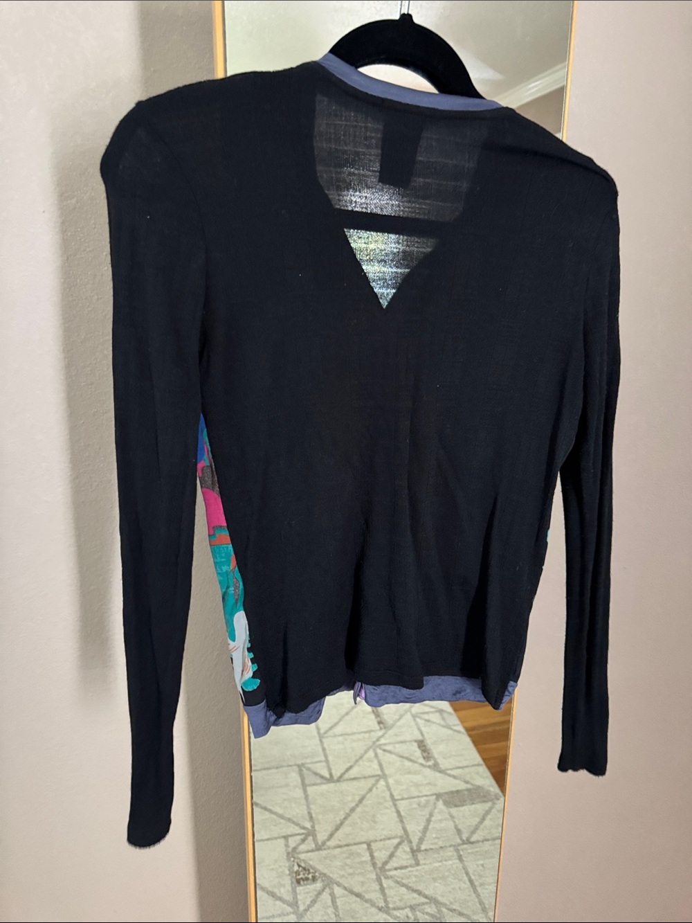 Custo Barcelona long sleeve top with print upfront and button down - Picture 5 of 5